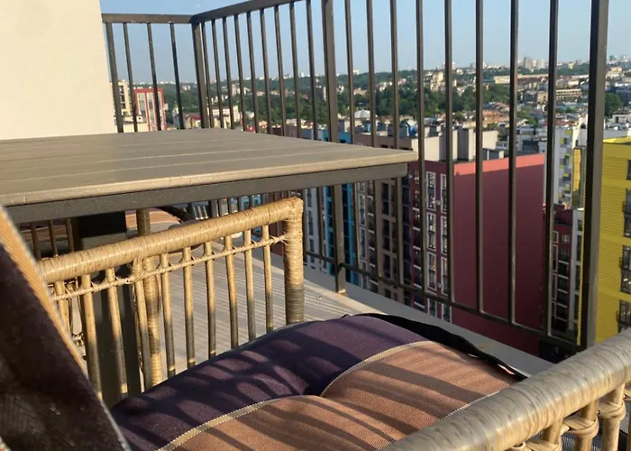 Panoramic семицвіт шевченка 60 Apartment *