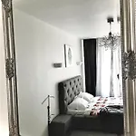 Apartment Panoramic семицвіт шевченка 60